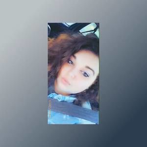 Meet your Posher, Veronica